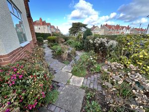 Photo 23- click for photo gallery